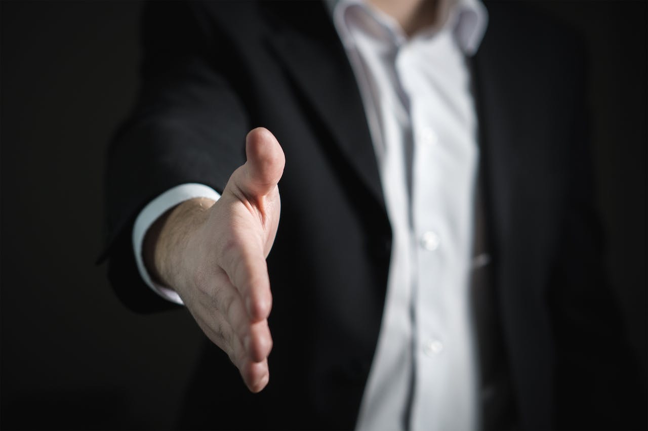Arta conversației profitabile: tehnici avansate de negociere